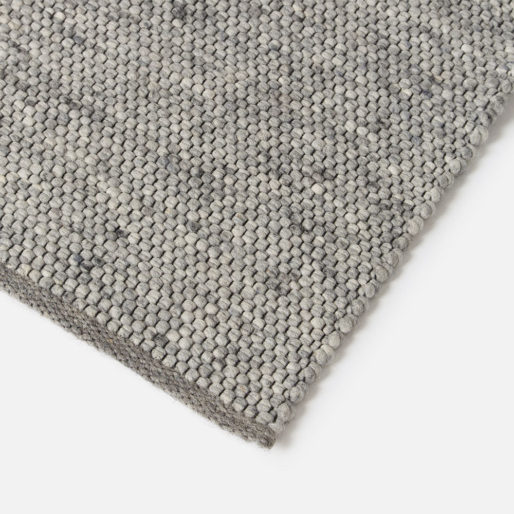 Northern Sky Wool Rug in Silver
