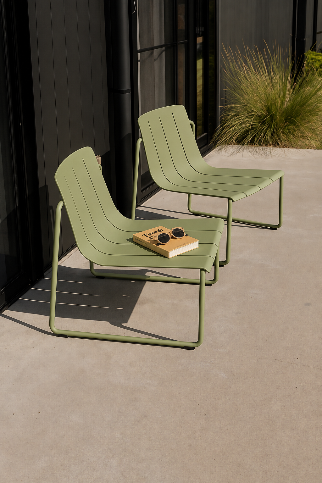 Frankie Outdoor Lounge Chair in Matcha