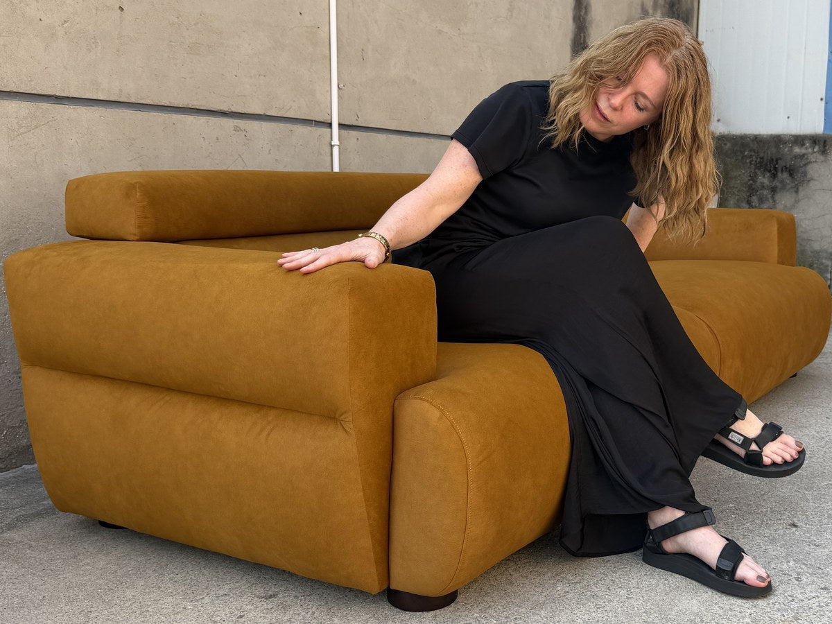 Harvey sofa + Estelle table